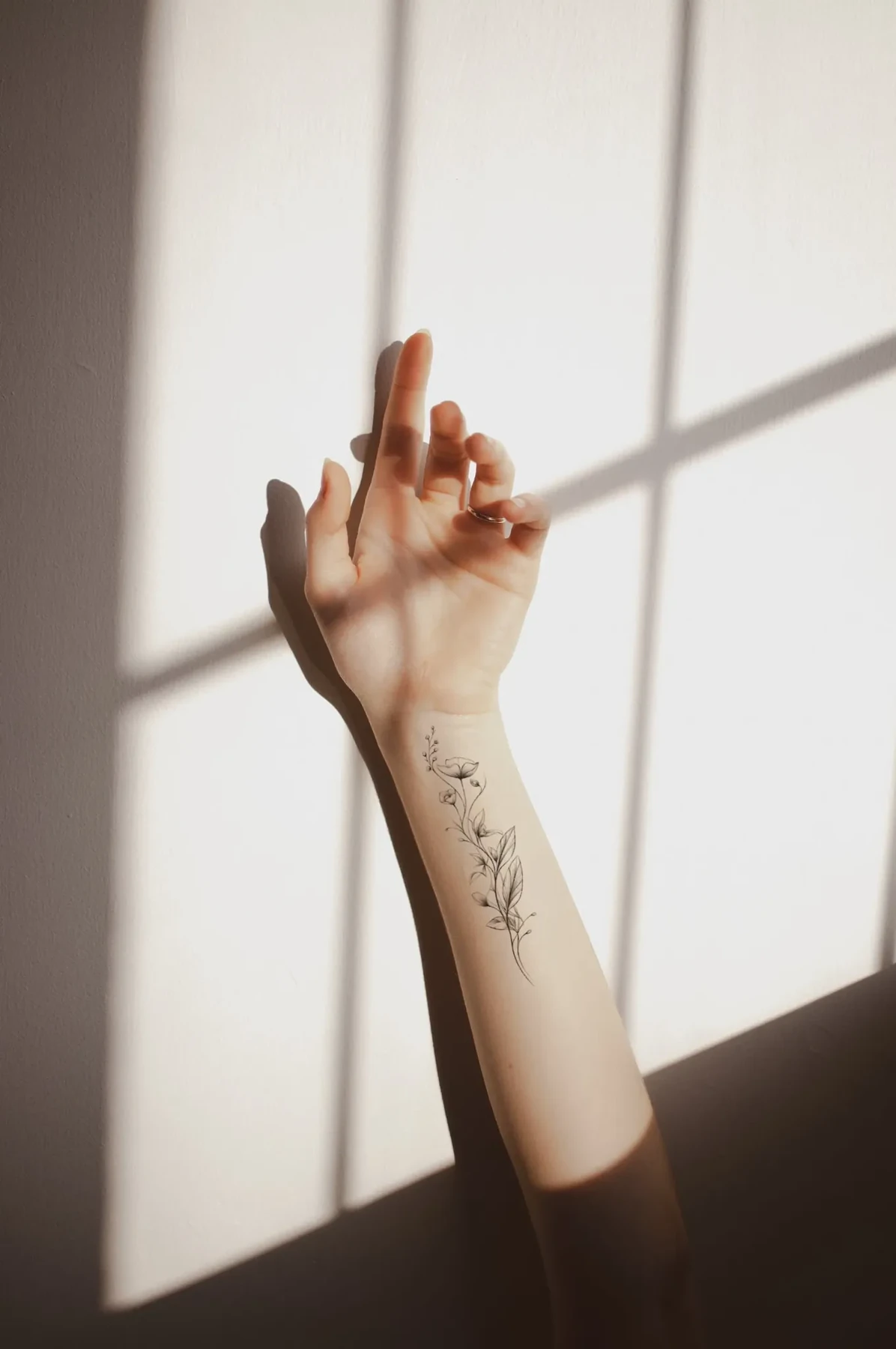 Fine-line botanico