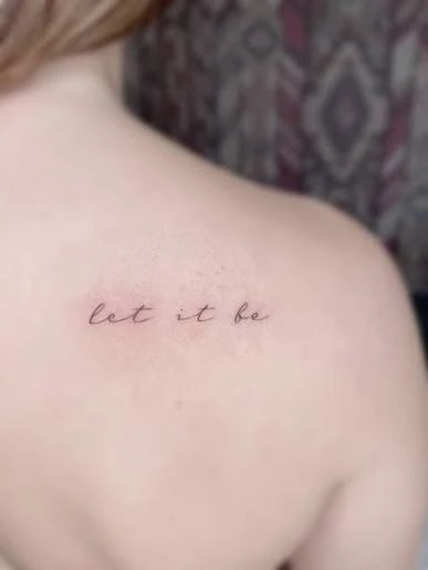 Lettering sottile - Spalla